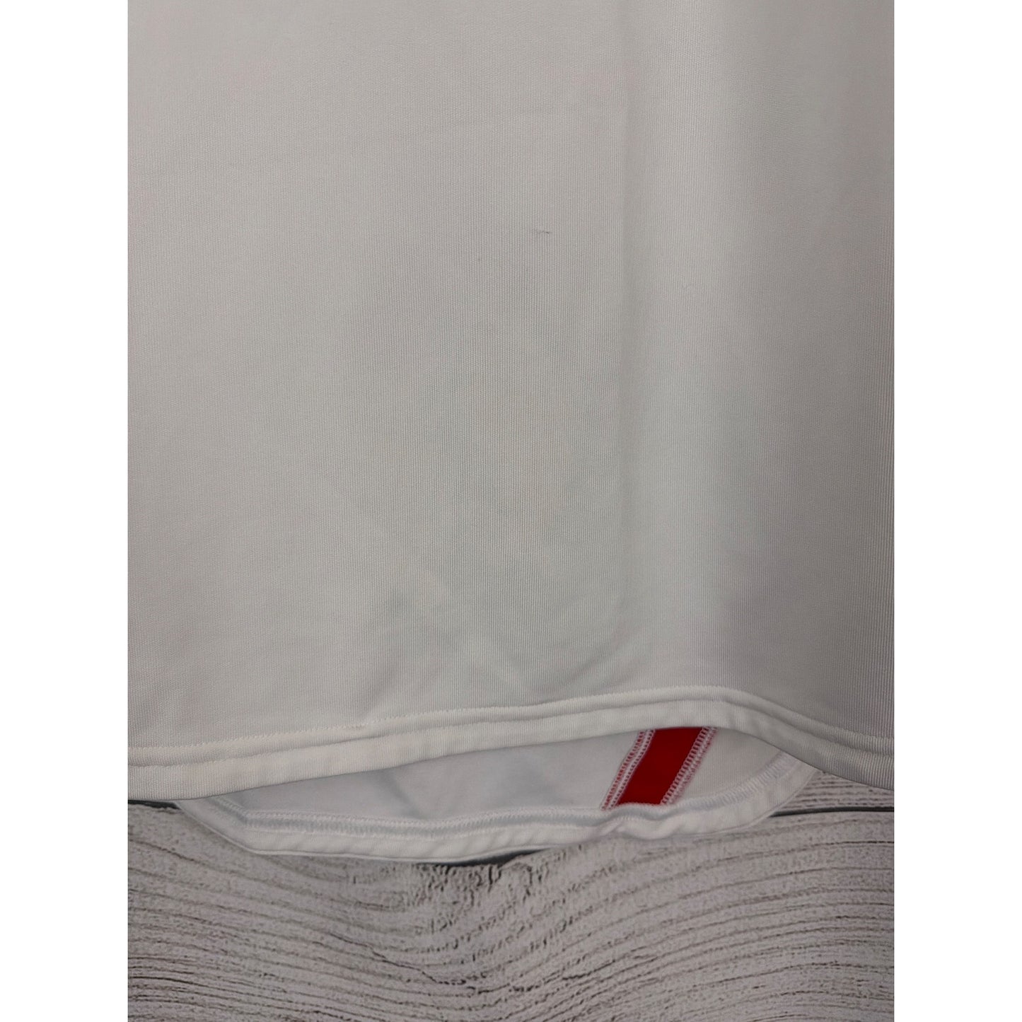 Mens Under Armour White & Red HeatGear Polo Golf Shirt Size M