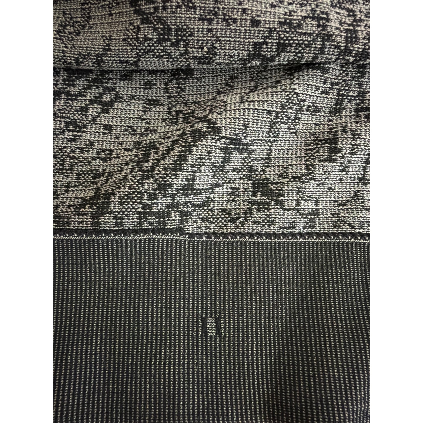 Lululemon Swiftly Breathe Short Sleeve Floral Fauna Black/Rhino Grey Size 6