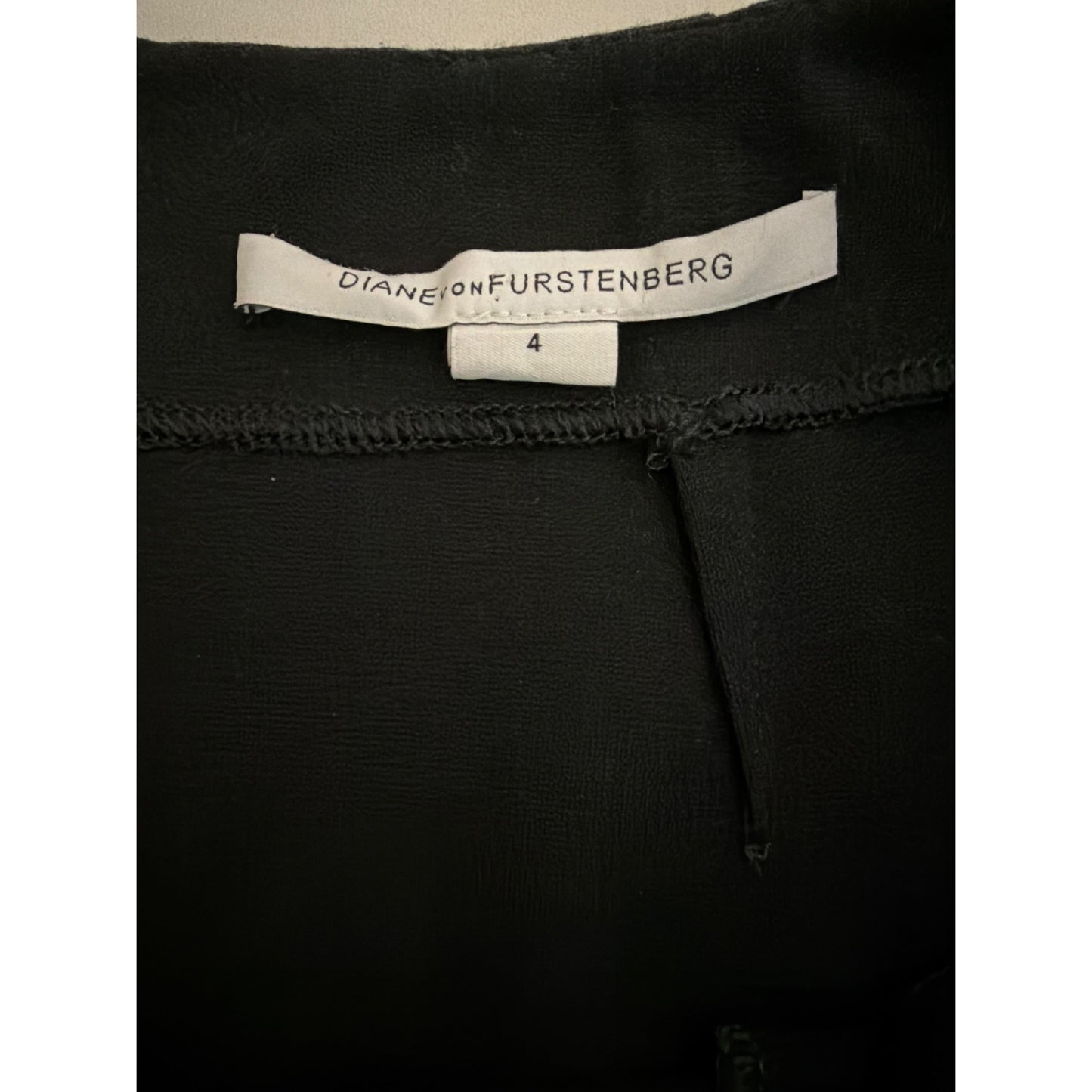 Diane Von Furstenberg Black Pencil Skirt Size 4