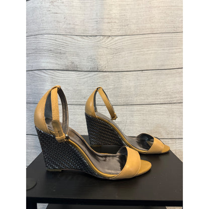 Coach Sharrin Soft Veg Leather Wedge Sandals Size 9