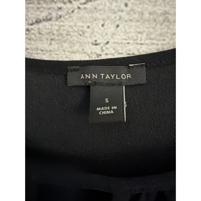 Ann Taylor Short Sleeve Keyhole Peplum Back Top Size S