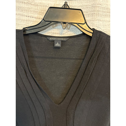 Banana Republic V-Neck 3/4 Sleeve Top Size S