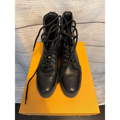 Tods Black Leather Combat Boots With Studs Size 39.5