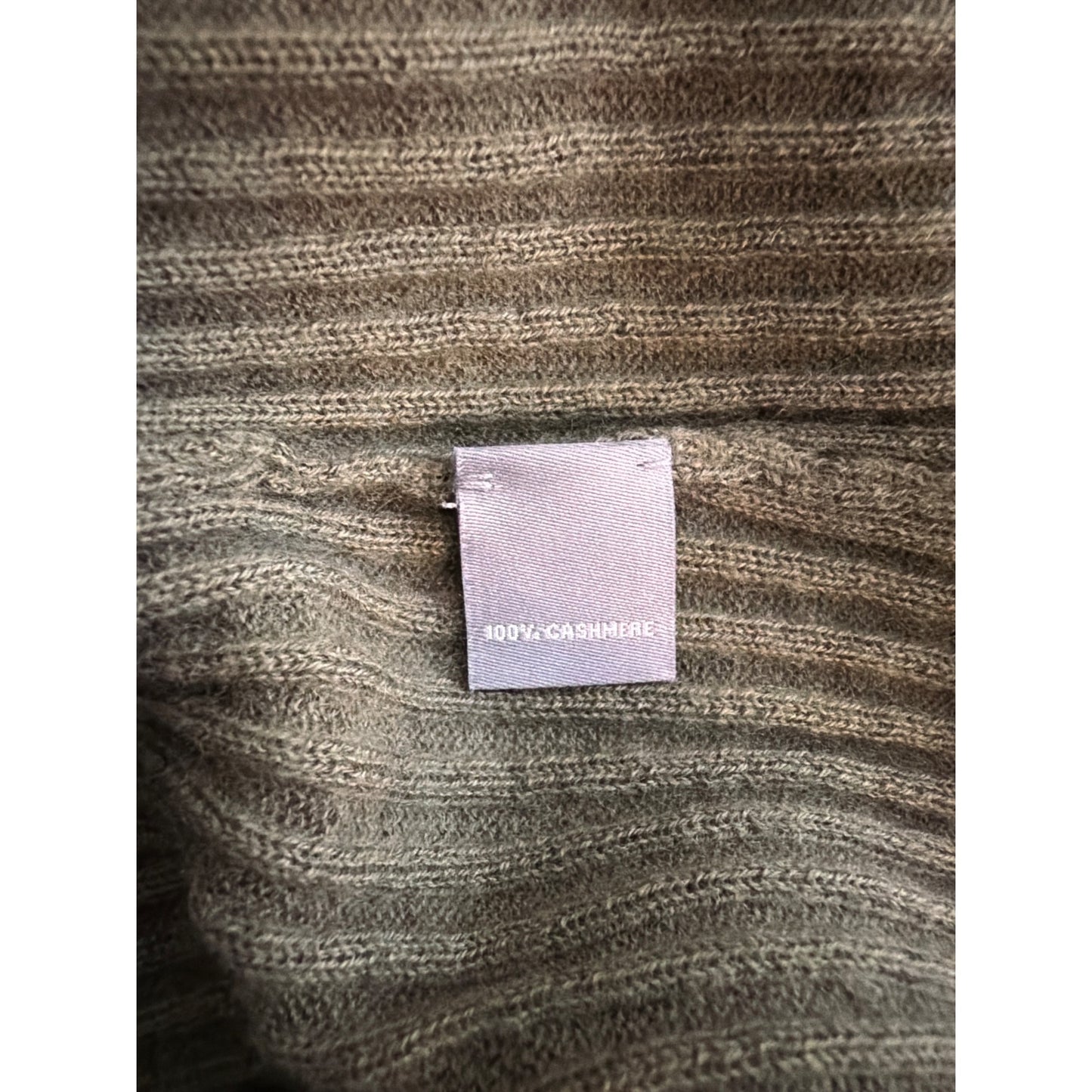 Neiman Marcus Cashmere Collection Ribbed Button-Down Cardigan Size M