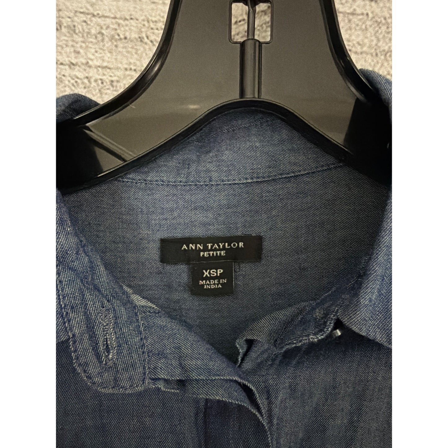 Ann Taylor Chambray Button-Up Shirt Size XSP