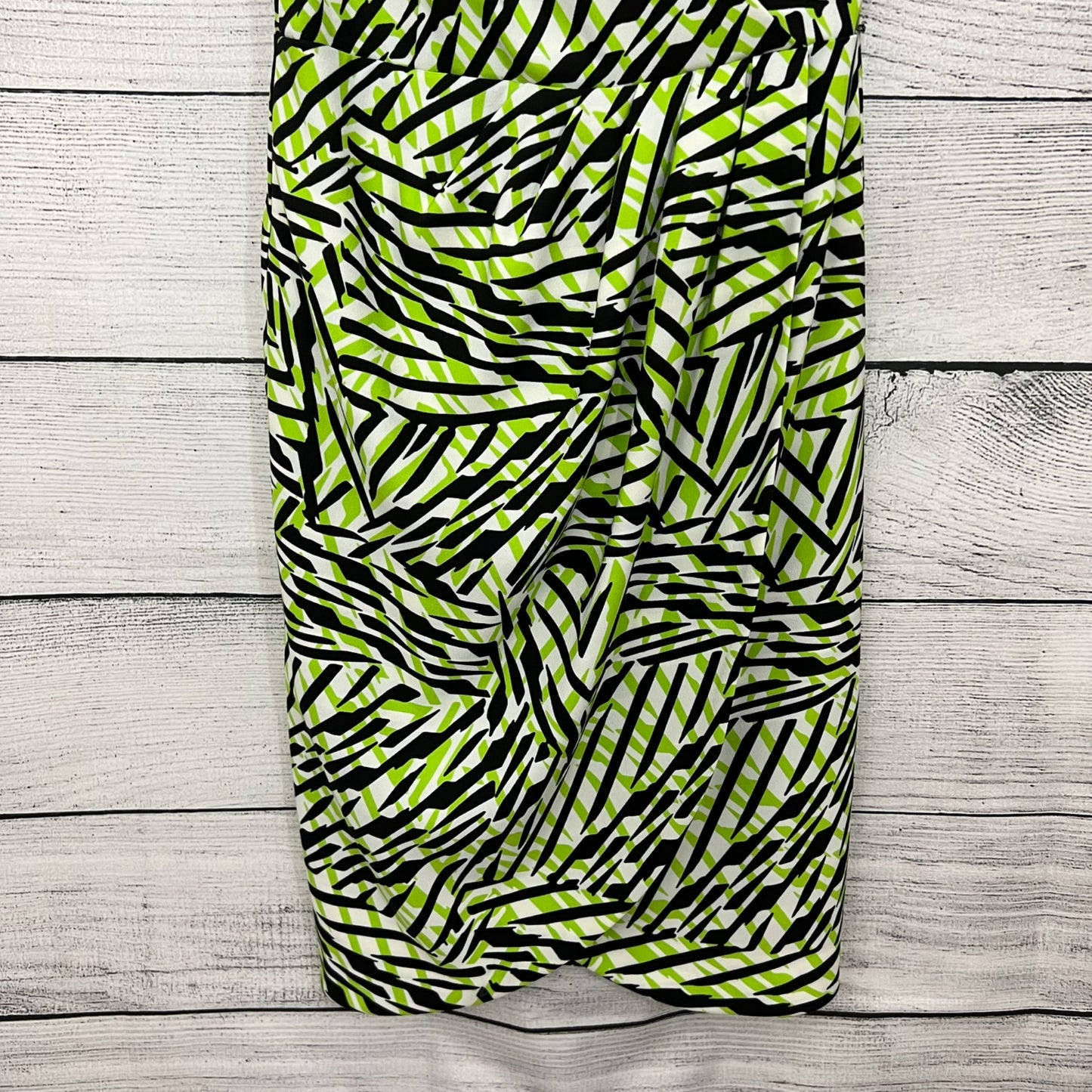 London Times Sleeveless Sheath Dress With Geometric Print, Size 4