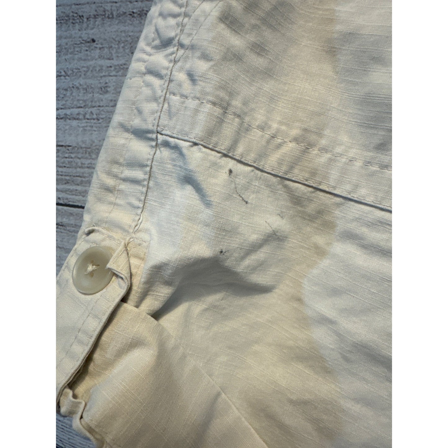 Ann Taylor Signature Khaki Shorts Size 10