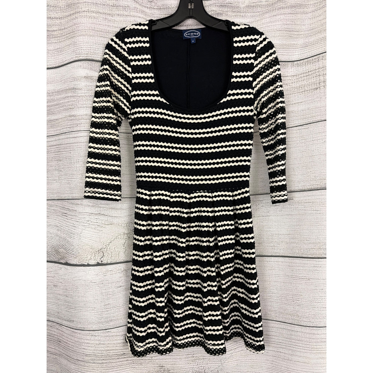 Scoop NYC "Kellee" Black and White Eyelet Knit Skater Dress Size P/XS