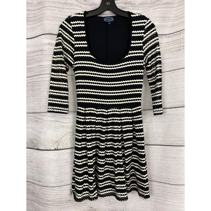 Scoop NYC "Kellee" Black and White Eyelet Knit Skater Dress Size P/XS