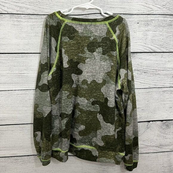 Joe Boxer camo Top