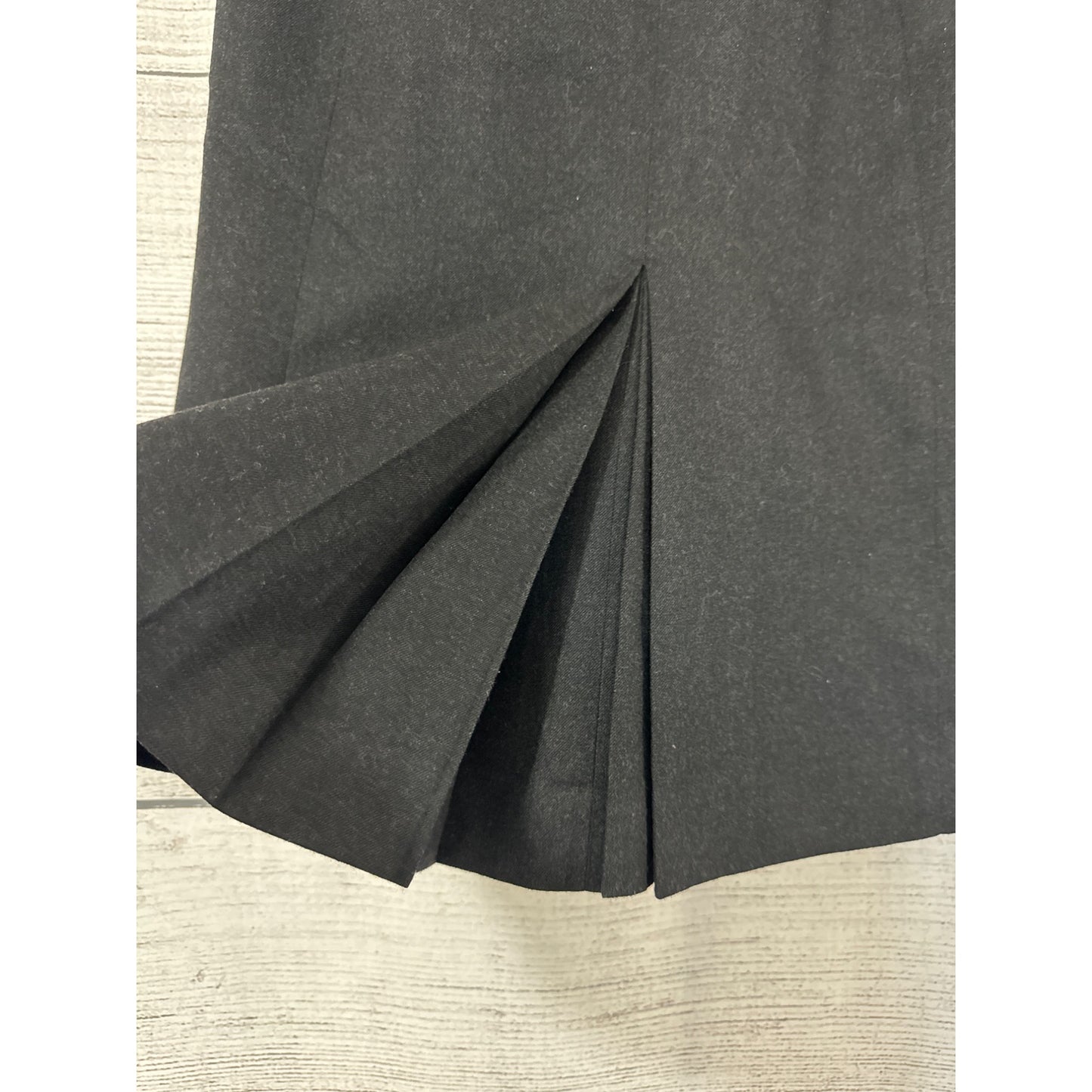 Rag & Bone Wool Pleated Pencil Skirt With Back Vent Size 26