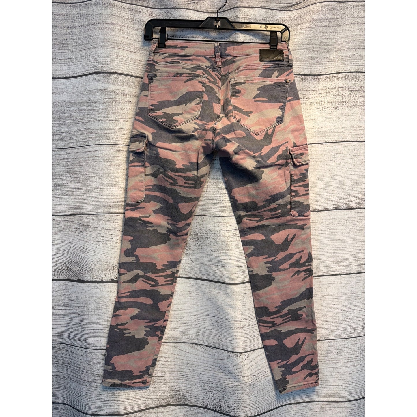 Mavi Juliette Mid-Rise Skinny Cargo Pants Pink/Grey Camo Size 28