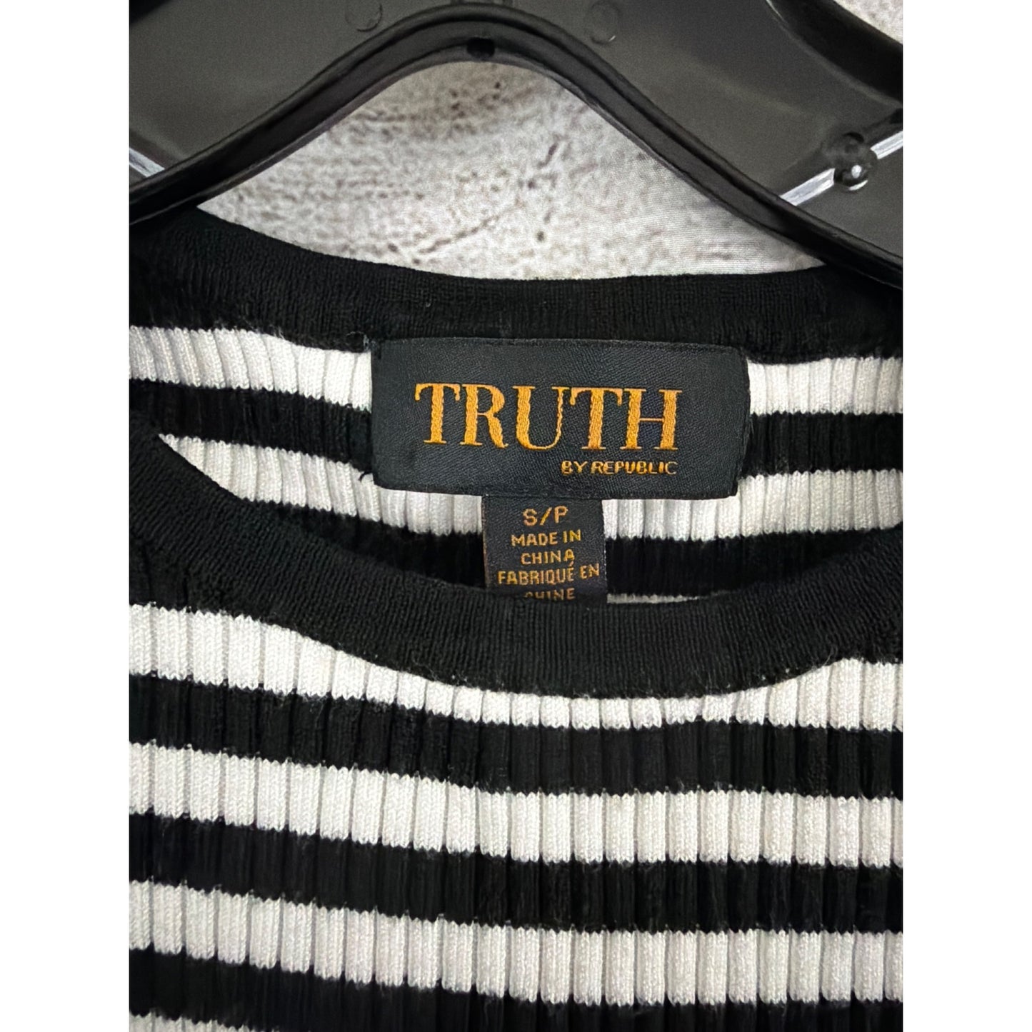 Truth by Republic Black & White Striped Ribbed Sleeveless Top Size S