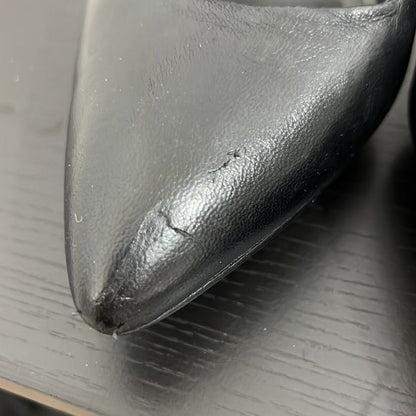 Elizabeth and James Black Pump