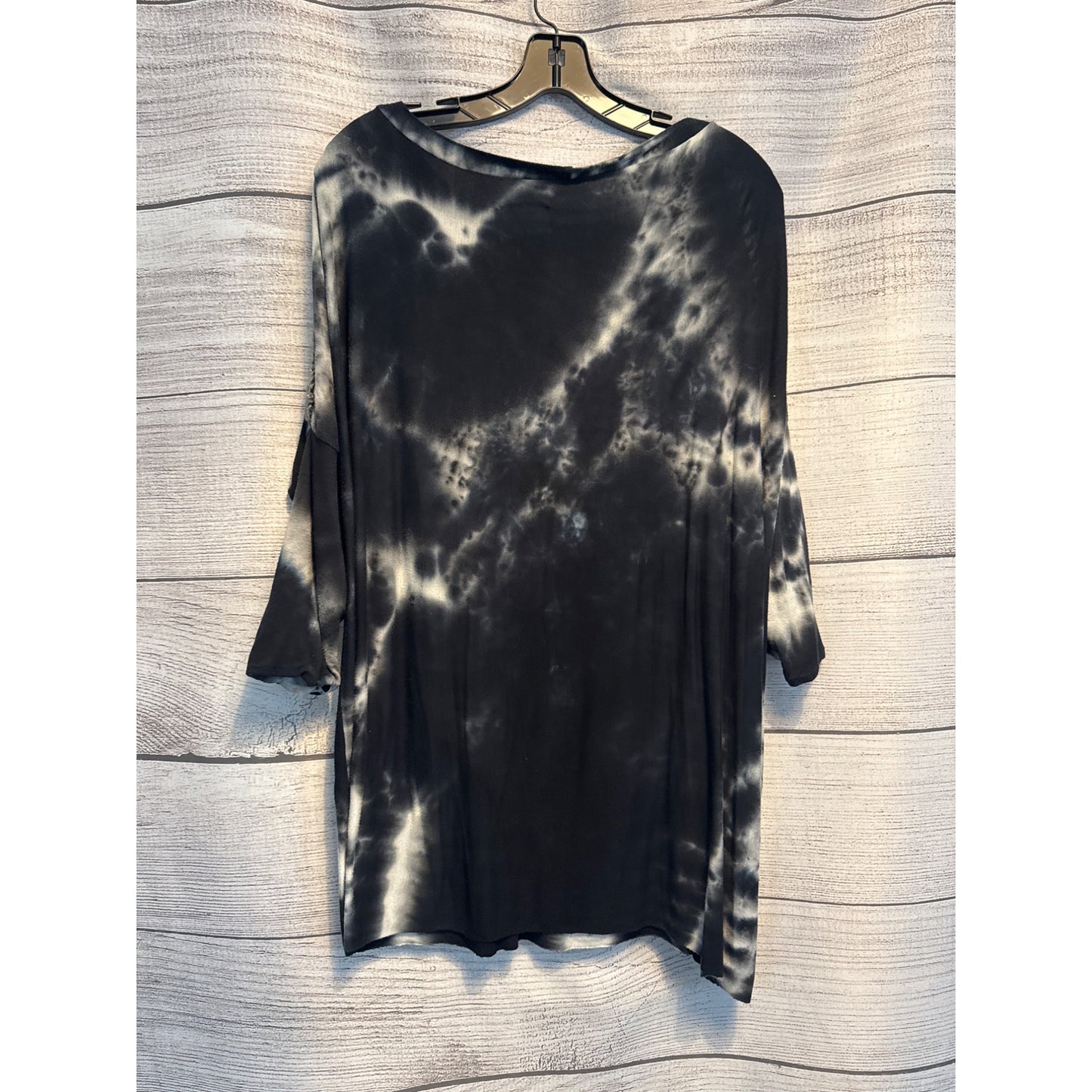 Bemo Designs Tie Dye Black Gray Oversized hand crocheted Shirt OS