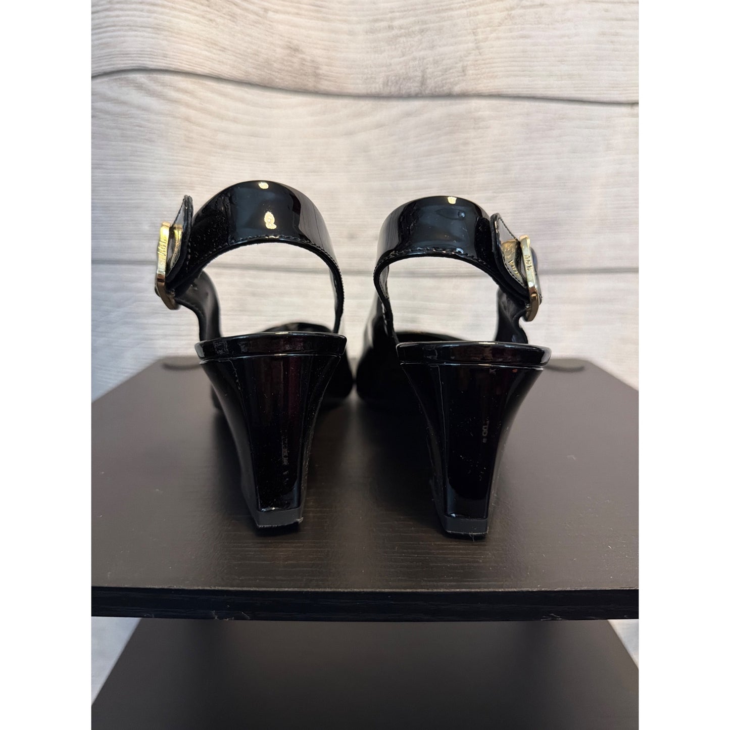Attilio Giusti Leobruni AGL Black Patent Leather Slingback Heels Size 37