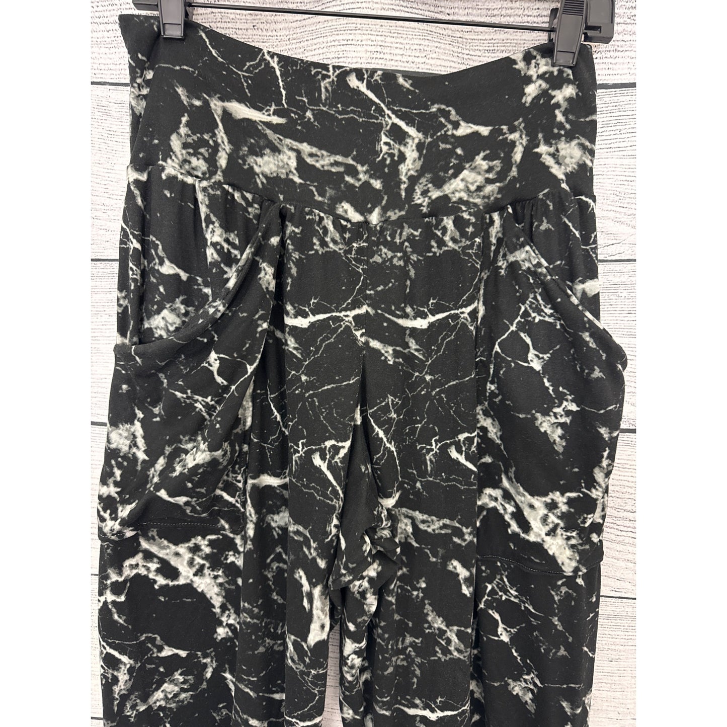 BeMo Designs Black & White Marbled Harem Pants w/ Crochet Detail Size M