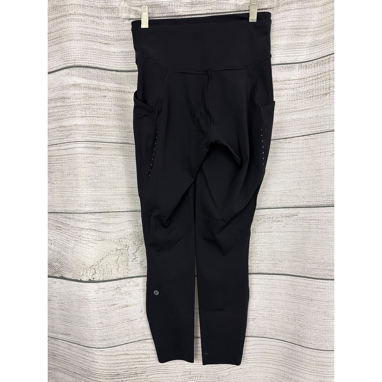 Lululemon Fast and Free High-Rise Tight 25" *Pockets Size 6