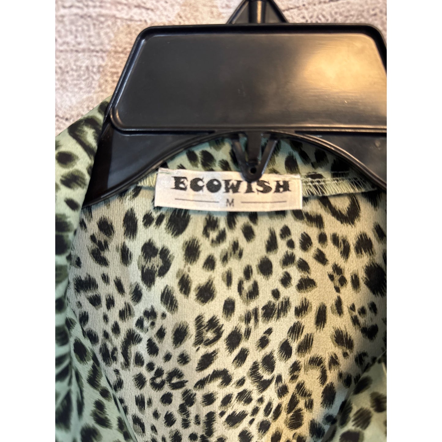 Ecowish Vintage Leopard Print Long Sleeve Button-Down Blouse Size M
