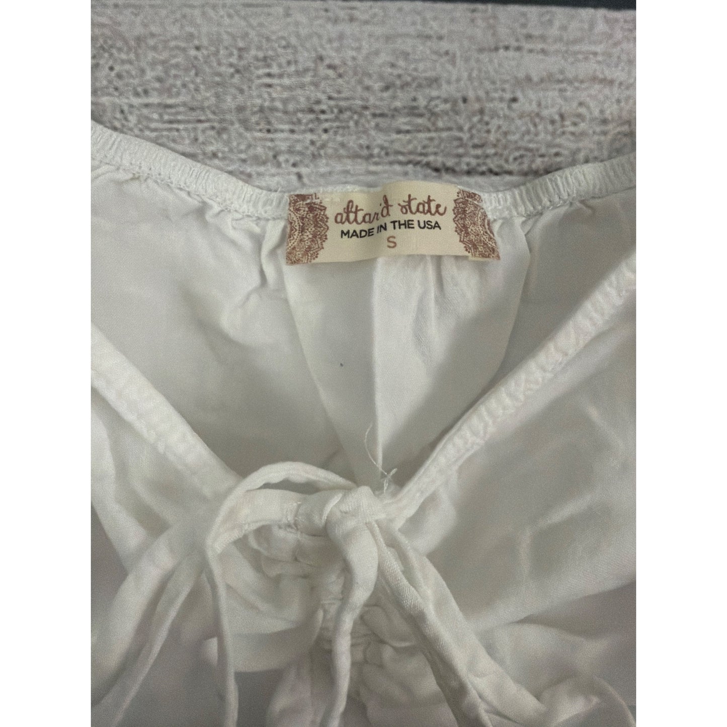 Altar'd State White Long Sleeve Crop Top With Tie Front Size S