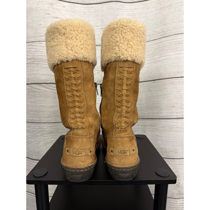 UGG Karyn Cuff Sheepskin Boot Size 8