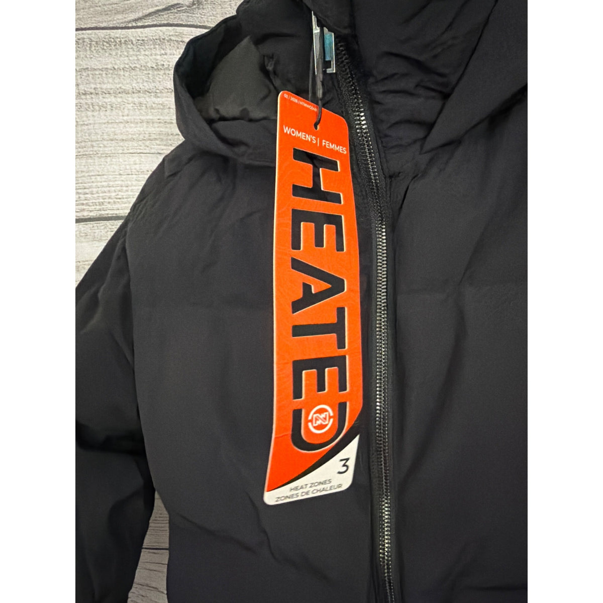 NWT Mobile Warming Cloud IX Heated Crop Puffer Jacket Size XS