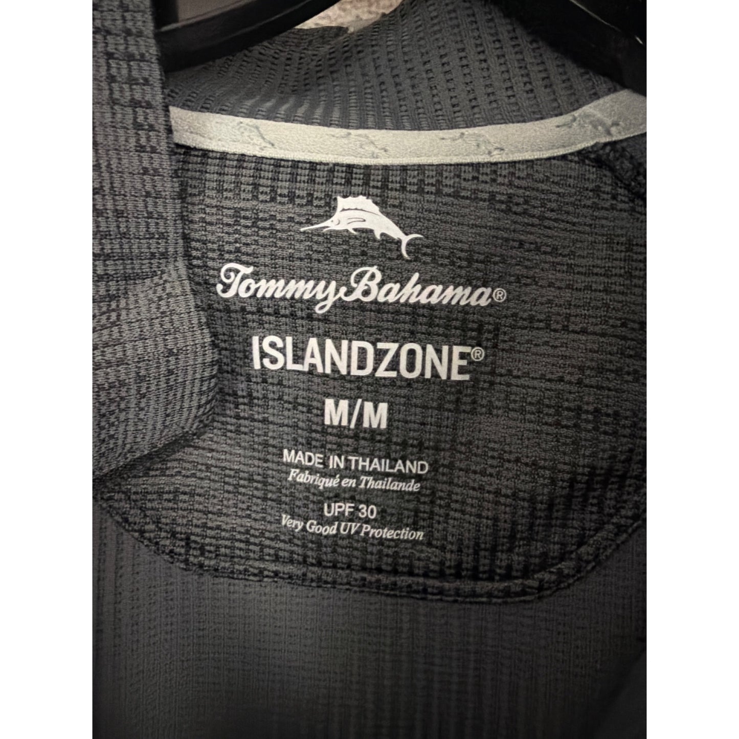 Tommy Bahama Palm Pro Half-Zip IslandZone Sweatshirt Size M