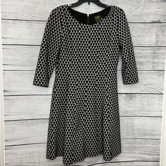 Taylor Funky Dress