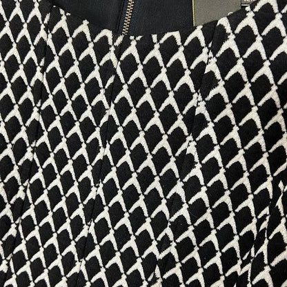 Taylor Funky Dress