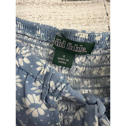 Wild Fable Blue Daisy Print Puff Sleeve Cropped Top With Peep Hole Size S