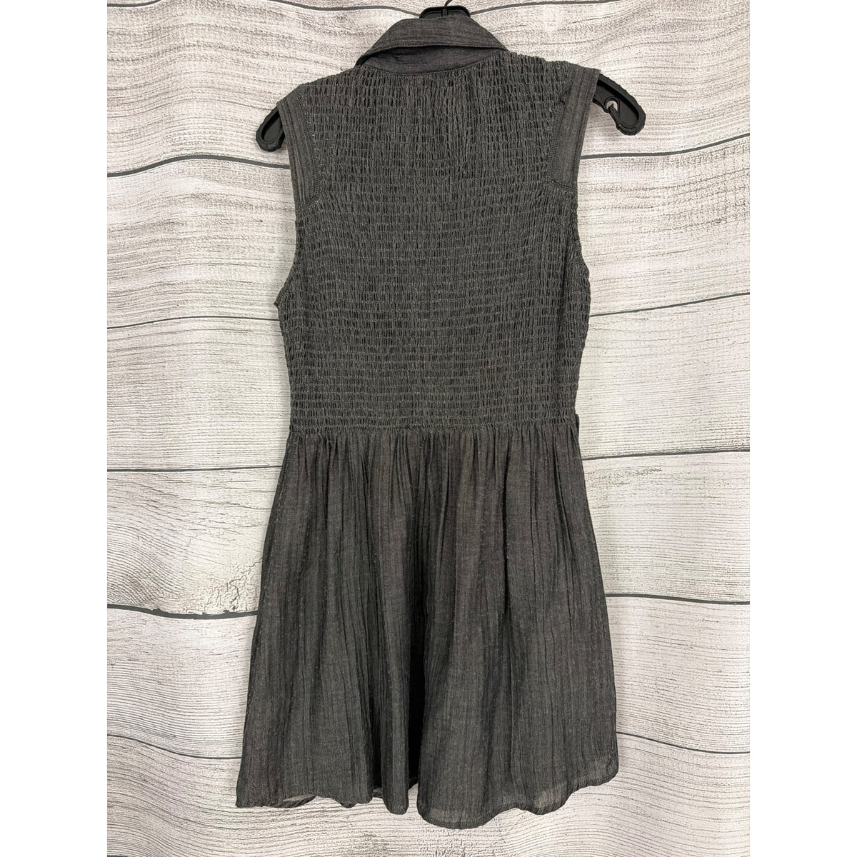 Theme Sleeveless Smocked Gray Button-Down Dress Size S