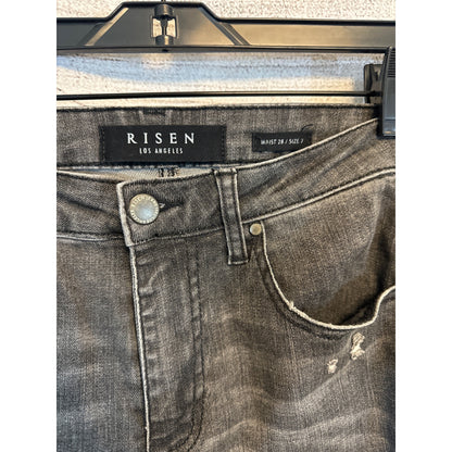 Risen Distressed Skinny Jeans Size 7/28
