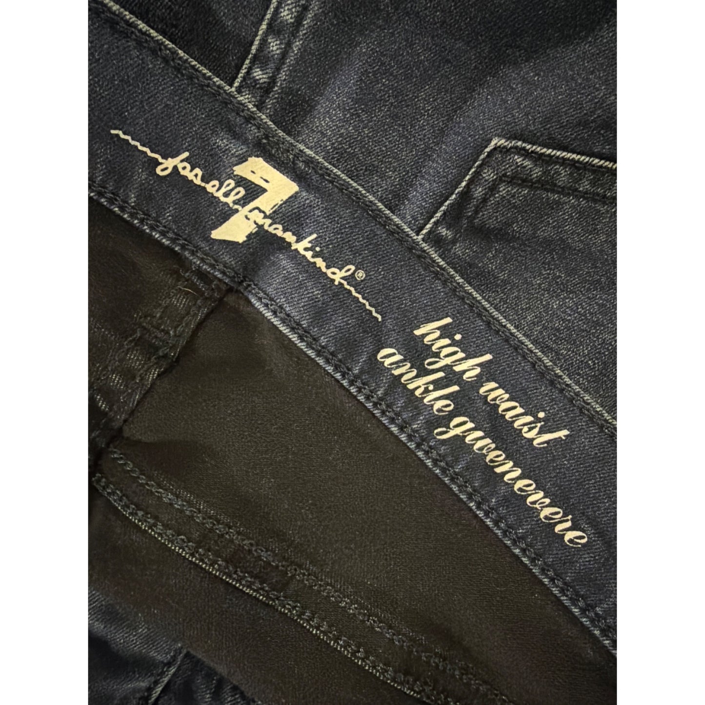 7 For All Mankind High Waist Ankle Guenevere Skinny Jeans Size 31