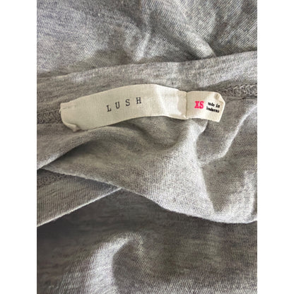 Lush Gray V-Neck Short Sleeve Tee With Pocket Size XS