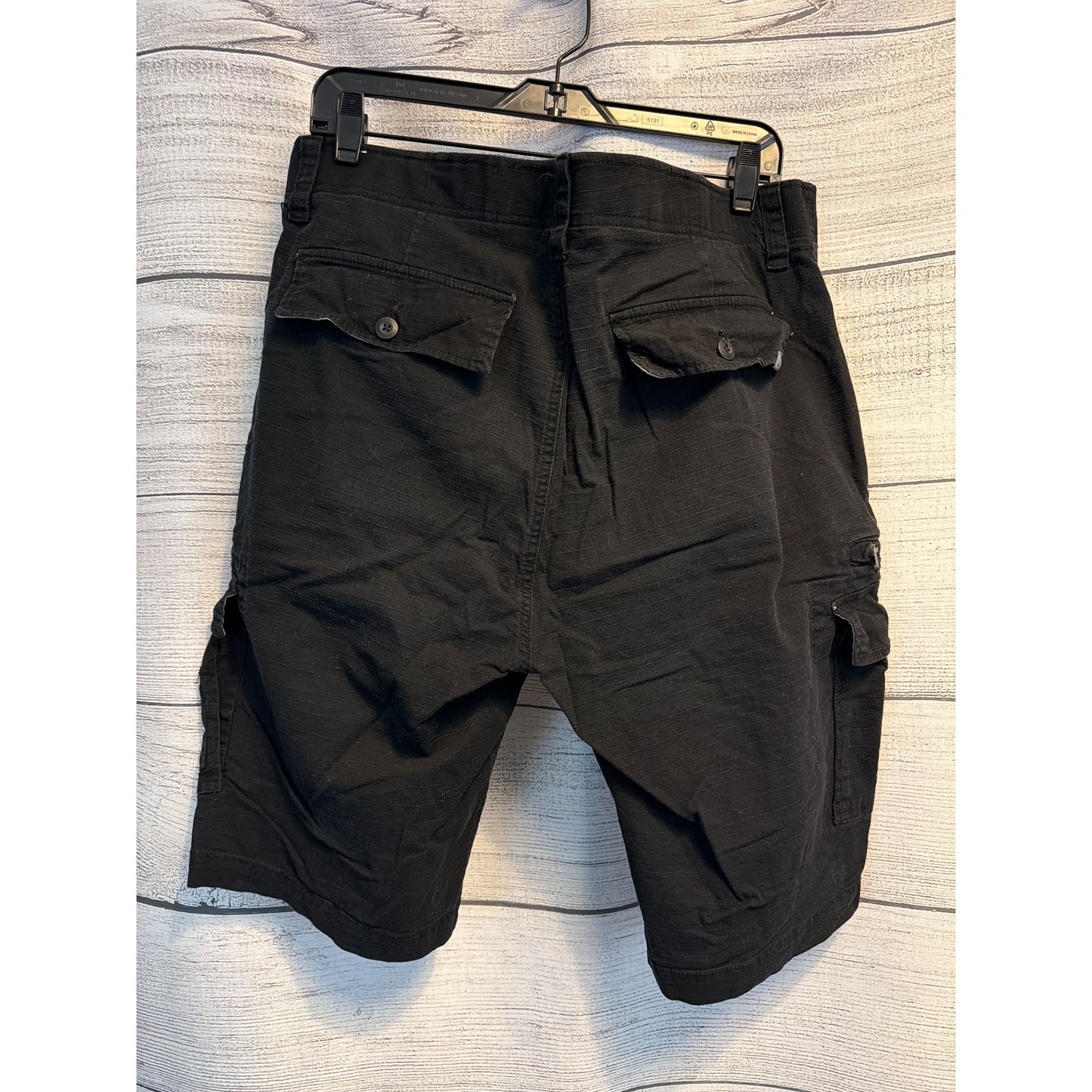Wearfirst Mens Black Cargo Shorts Size 40