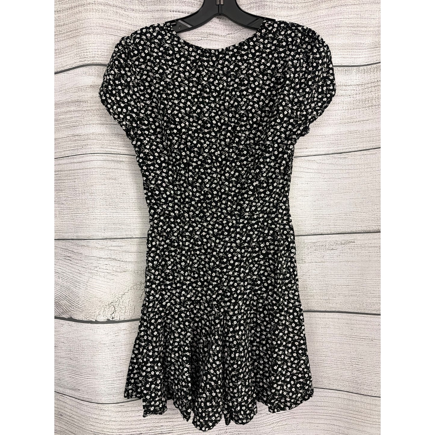 Garage Black & White Floral Print Short-Sleeve Romper Size S