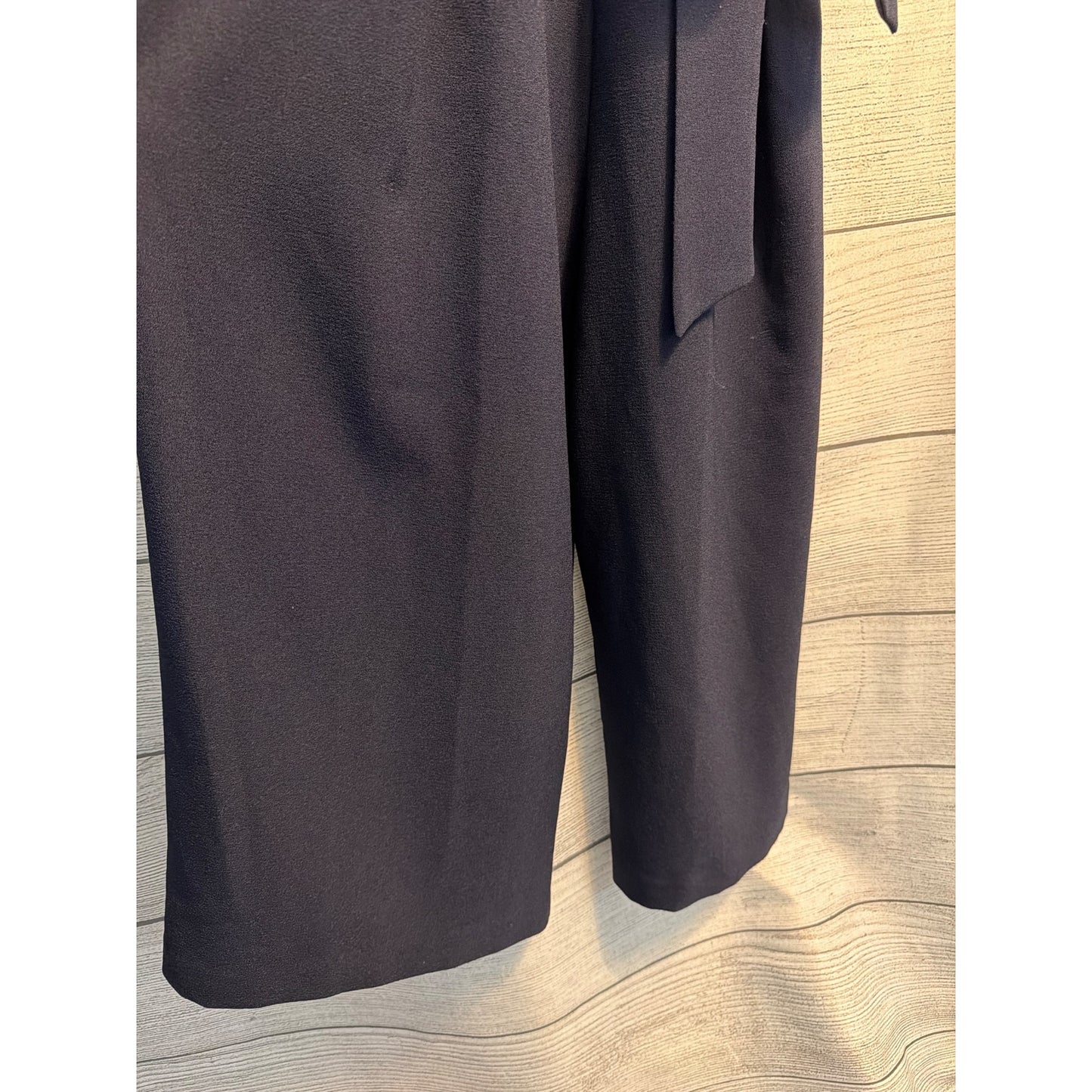 Eliza J Navy Sleeveless Jumpsuit With Ruffle Details & Tie Waist Size 10