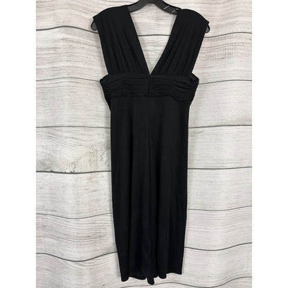 BCBGMaxAzria Black Ruched Bodice V-Neck Dress Size M