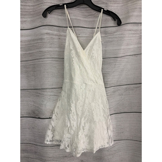 Eilly Bazar White Lace Romper Size XS