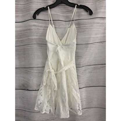 Eilly Bazar White Lace Romper Size XS