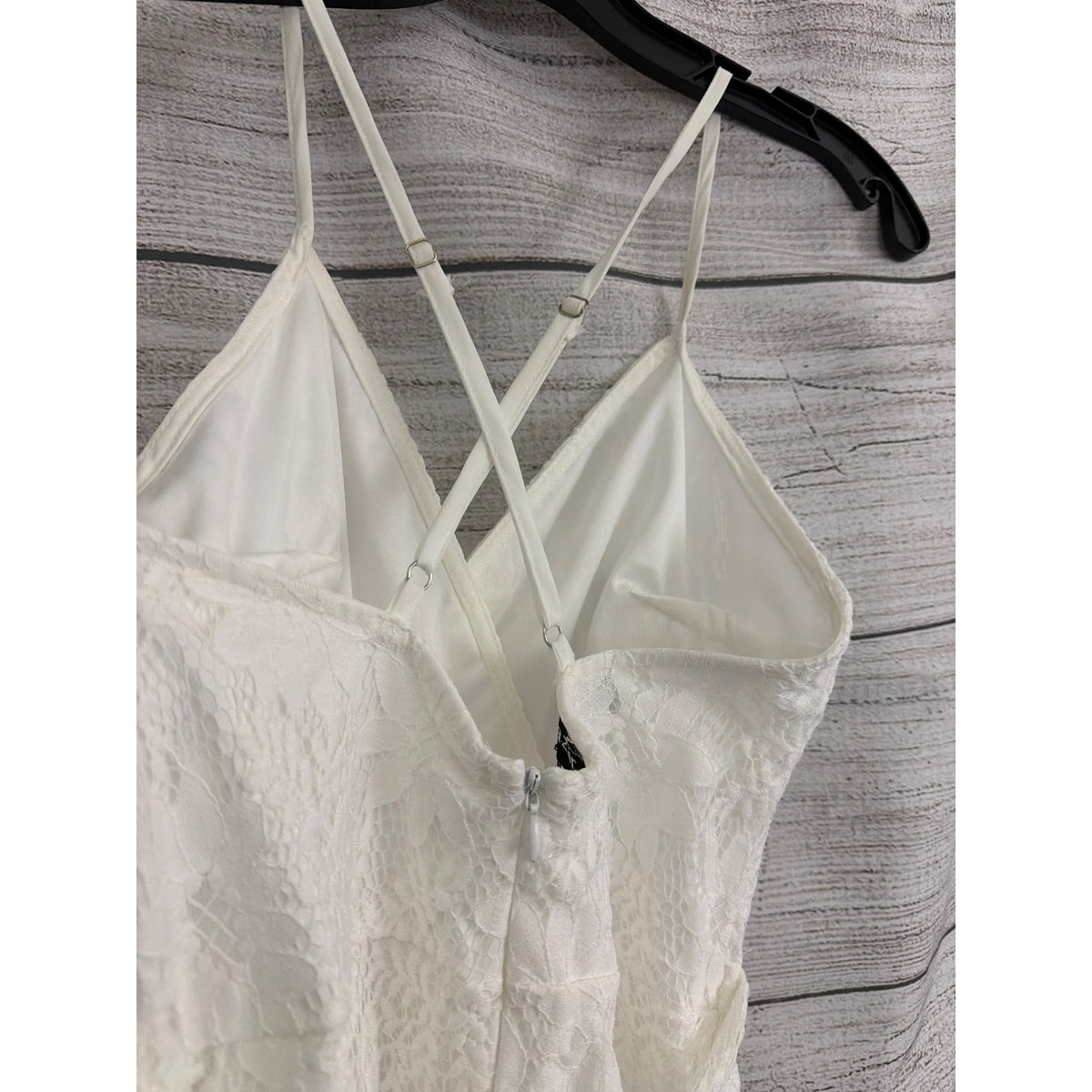 Eilly Bazar White Lace Romper Size XS