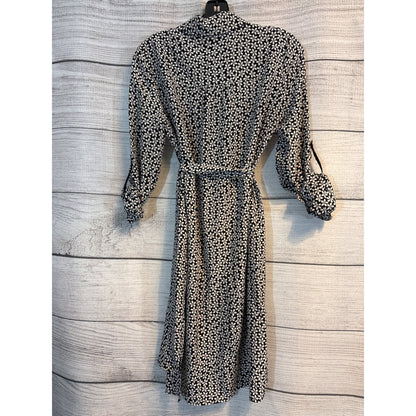 Diane Von Furstenberg 100% Silk Floral Print Button-Up Dress Size 4