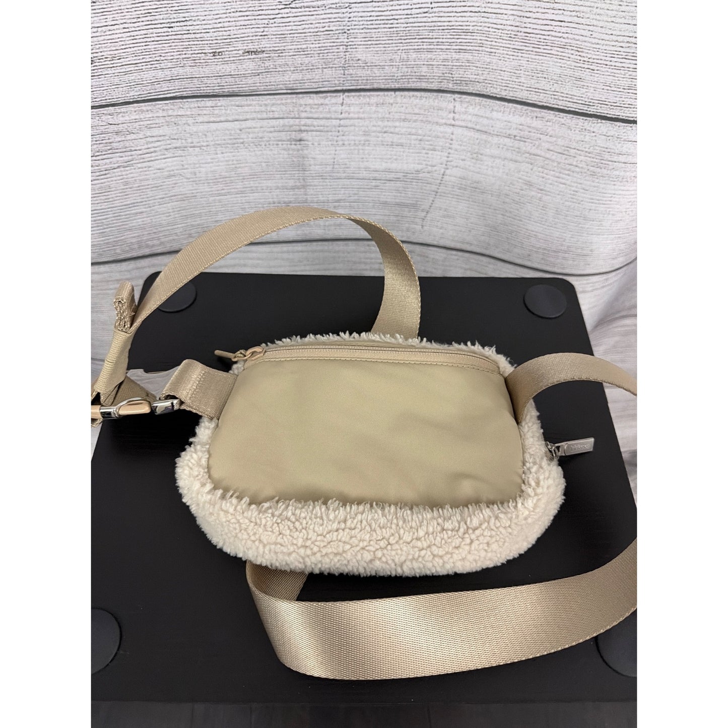 NWOT Lululemon Fleece Everywhere Belt Bag 1L